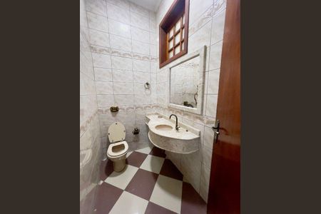 Casa à venda com 3 quartos, 195m² em Jardim dos Camargos, Barueri