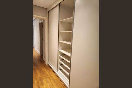 Apartamento à venda com 4 quartos, 255m² em Alphaville Empresarial, Barueri