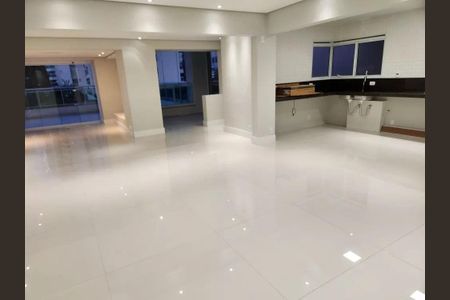 Apartamento à venda com 4 quartos, 255m² em Alphaville Empresarial, Barueri
