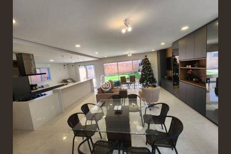 Casa à venda com 4 quartos, 325m² em Residencial Tres (Alphaville), Santana de Parnaíba