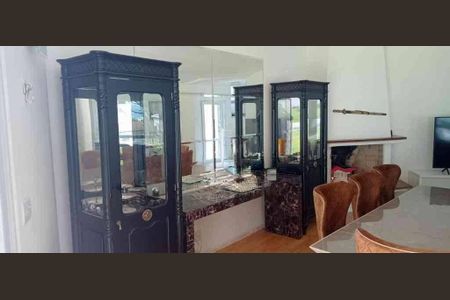 Casa à venda com 4 quartos, 423m² em Residencial Tambore III, Santana de Parnaíba