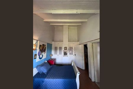 Casa à venda com 3 quartos, 250m² em Residencial Tres (Alphaville), Santana de Parnaíba