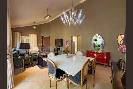 Casa à venda com 3 quartos, 266m² em Residencial Onze (Alphaville), Santana de Parnaíba