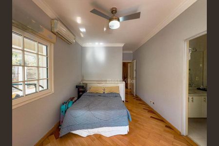 Casa à venda com 3 quartos, 266m² em Residencial Onze (Alphaville), Santana de Parnaíba