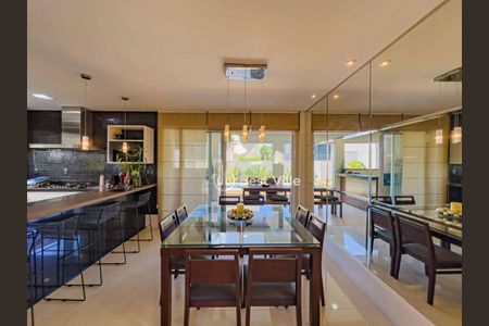 Casa à venda com 3 quartos, 370m² em Residencial Onze (Alphaville), Santana de Parnaíba