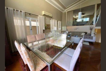 Casa à venda com 4 quartos, 399m² em Alphaville Conde II, Barueri