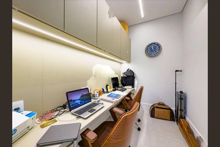 Casa à venda com 4 quartos, 411m² em Alphaville Conde II, Barueri