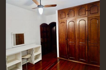 Casa para alugar com 3 quartos, 500m² em Jardim Novo Mundo, Jundiaí