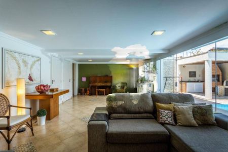 Casa à venda com 4 quartos, 320m² em Residencial Onze (Alphaville), Santana de Parnaíba