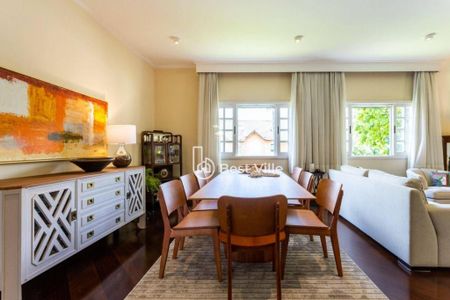 Casa à venda com 4 quartos, 320m² em Residencial Onze (Alphaville), Santana de Parnaíba