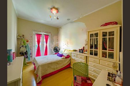 Casa à venda com 4 quartos, 450m² em Residencial Cinco (Alphaville), Santana de Parnaíba