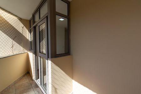 Varanda de apartamento para alugar com 3 quartos, 69m² em Vila Sofia, São Paulo