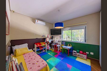 Casa à venda com 4 quartos, 419m² em Residencial Tres (Alphaville), Santana de Parnaíba