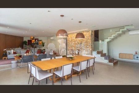 Casa à venda com 4 quartos, 692m² em Residencial Tambore, Barueri