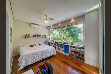 Casa à venda com 4 quartos, 475m² em Alphaville, Santana de Parnaíba