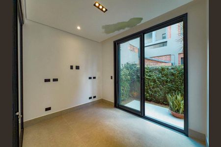 Casa à venda com 4 quartos, 345m² em Residencial Tres (Alphaville), Santana de Parnaíba