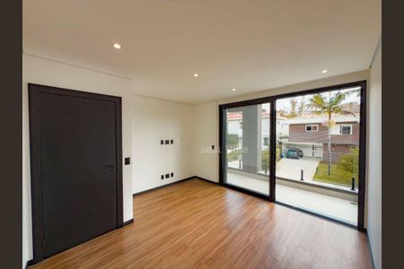 Casa à venda com 4 quartos, 345m² em Residencial Tres (Alphaville), Santana de Parnaíba