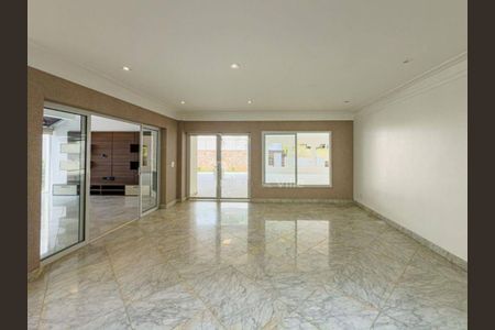 Casa à venda com 4 quartos, 530m² em Tamboré, Santana de Parnaíba