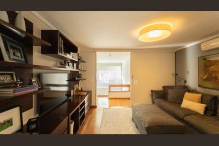 Casa à venda com 4 quartos, 610m² em Alphaville, Santana de Parnaíba