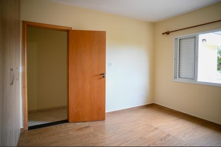 Quarto 1 de casa à venda com 3 quartos, 120m² em Vila Caraguata, São Paulo