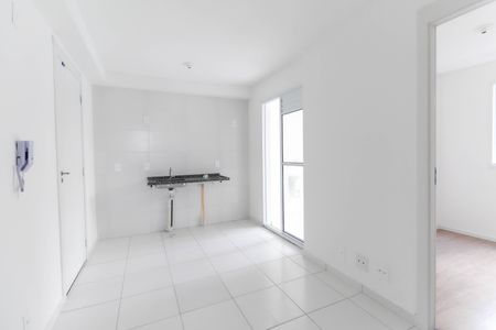 Sala - Cozinha de apartamento para alugar com 2 quartos, 35m² em Vila Brasil, São Paulo