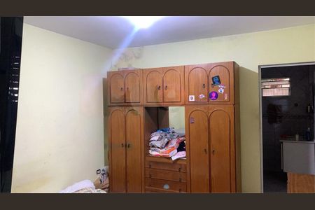 Casa à venda com 2 quartos, 200m² em Ayrosa, Osasco