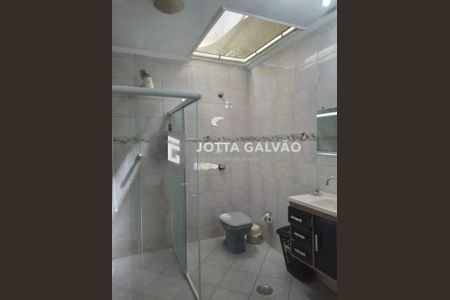 Casa à venda com 4 quartos, 240m² em Vila Orozimbo Maia, Campinas