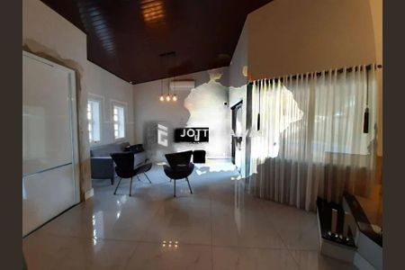 Casa à venda com 3 quartos, 219m² em Vila Costa e Silva, Campinas