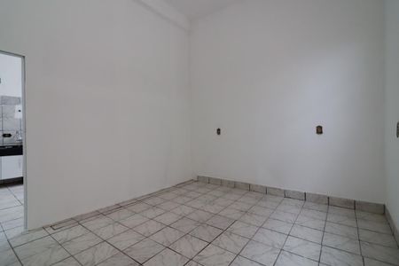 Quarto de casa para alugar com 1 quarto, 71m² em Vila Guilhermina, São Paulo