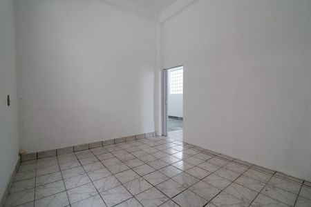 Quarto de casa para alugar com 1 quarto, 71m² em Vila Guilhermina, São Paulo