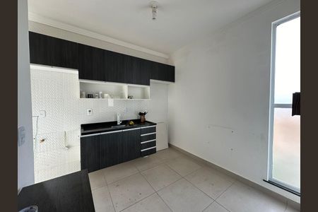 Cozinha de apartamento para alugar com 2 quartos, 60m² em Jardim Piazza Di Roma, Sorocaba