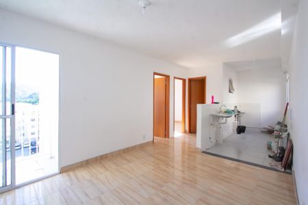 Sala de apartamento para alugar com 2 quartos, 42m² em Maria Paula, São Gonçalo