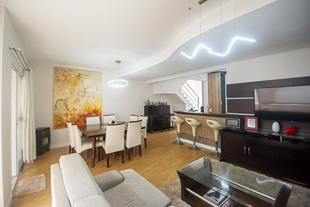 Sala de casa de condomínio à venda com 4 quartos, 192m² em Planalto, São Bernardo do Campo