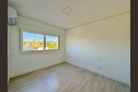 Sala de apartamento para alugar com 2 quartos, 59m² em Jardim do Salso, Porto Alegre