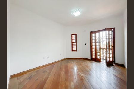 Suíte de casa para alugar com 3 quartos, 240m² em Presidente Altino, Osasco