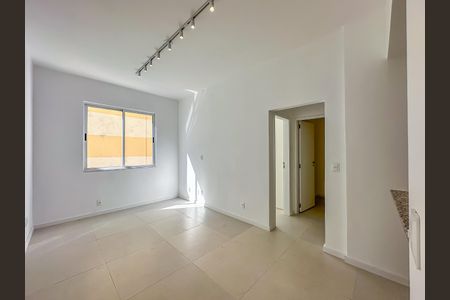 Apartamento à venda com 2 quartos, 55m² em Catete, Rio de Janeiro