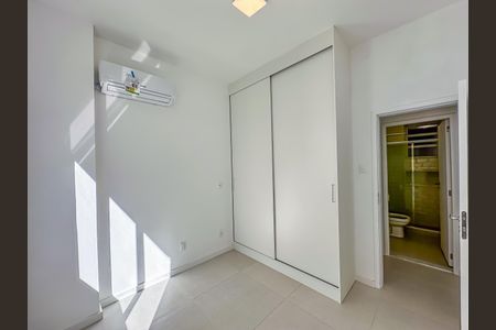 Apartamento à venda com 2 quartos, 55m² em Catete, Rio de Janeiro