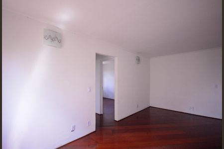 Sala de apartamento para alugar com 2 quartos, 54m² em Vila Vermelha, São Paulo