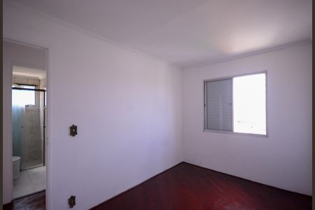 Quarto 1 de apartamento para alugar com 2 quartos, 54m² em Vila Vermelha, São Paulo