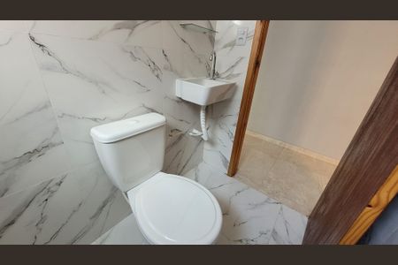 Casa de Condomínio para alugar com 1 quarto, 30m² em Vila Sao Roberto, Itaquaquecetuba