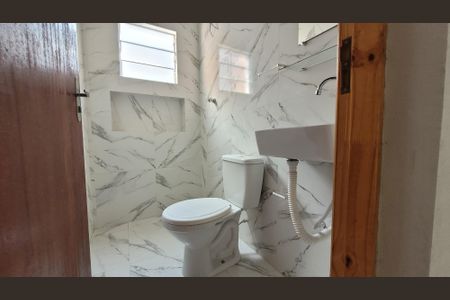 Casa de Condomínio para alugar com 1 quarto, 30m² em Vila Sao Roberto, Itaquaquecetuba