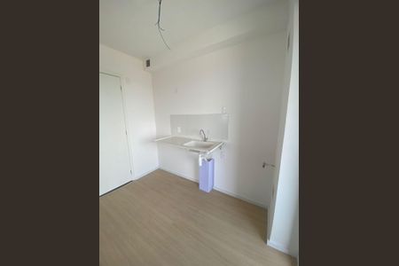 Cozinha de apartamento para alugar com 1 quarto, 34m² em Jardim Imperador (Zona Leste), São Paulo