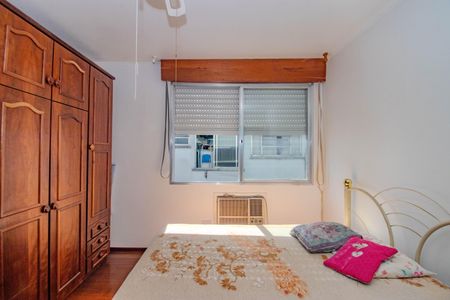 Quarto de apartamento à venda com 1 quarto, 50m² em Cristo Redentor, Porto Alegre