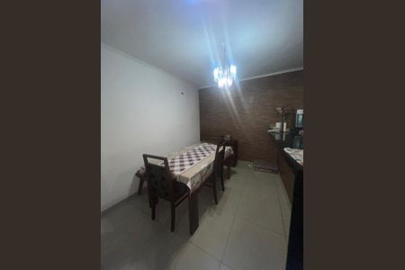 Casa à venda com 4 quartos, 200m² em Suiço, São Bernardo do Campo