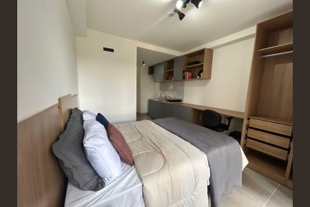 Sala/Quarto de kitnet/studio para alugar com 1 quarto, 24m² em Brooklin, São Paulo