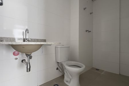 Banheiro de apartamento à venda com 1 quarto, 31m² em Picanço, Guarulhos