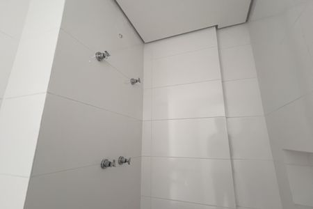 Banheiro de apartamento à venda com 1 quarto, 31m² em Picanço, Guarulhos