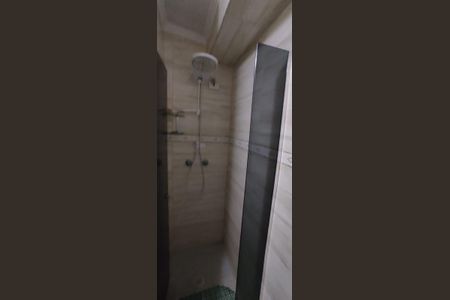 Banheiro de apartamento para alugar com 2 quartos, 90m² em Jardim São Pedro, Porto Alegre