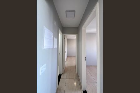 Corredor de apartamento à venda com 2 quartos, 56m² em Vila Moraes, São Paulo