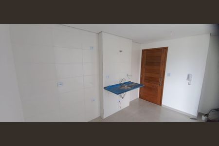 Cozinha de apartamento para alugar com 1 quarto, 25m² em Parque Maria Luiza, São Paulo
